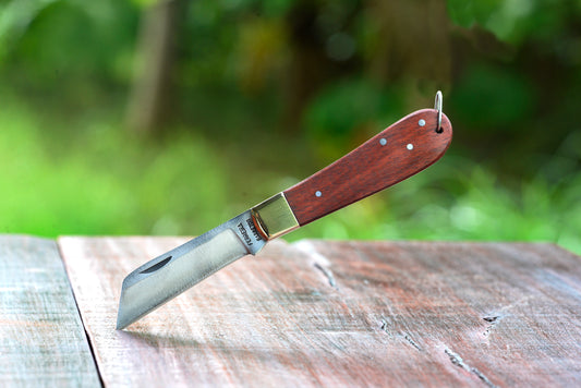 Cutelaria Ferreira Traditional Folding Knife - Model F104